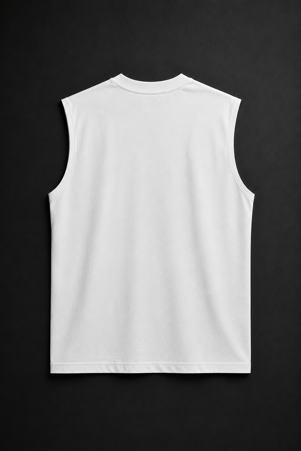 Sensitive sleeveless Tee